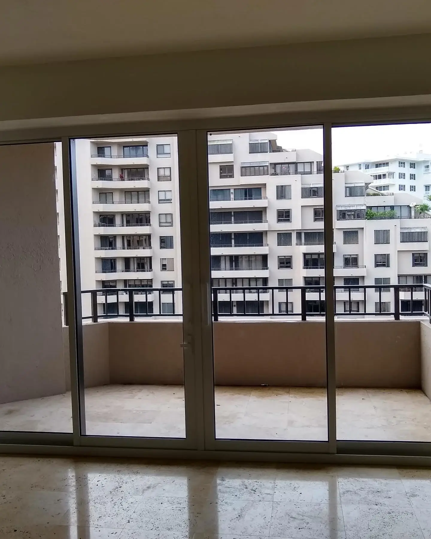 Hurricane Impact Windows Key Biscayne